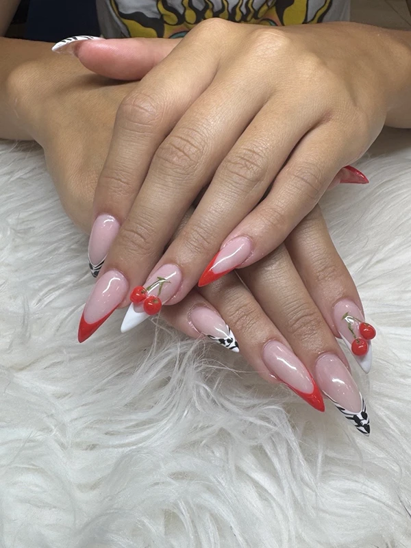 Pinky Nail Bar
