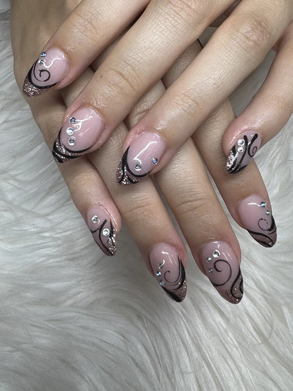 Pinky Nail Bar