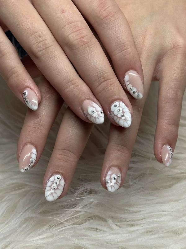 Pinky Nail Bar