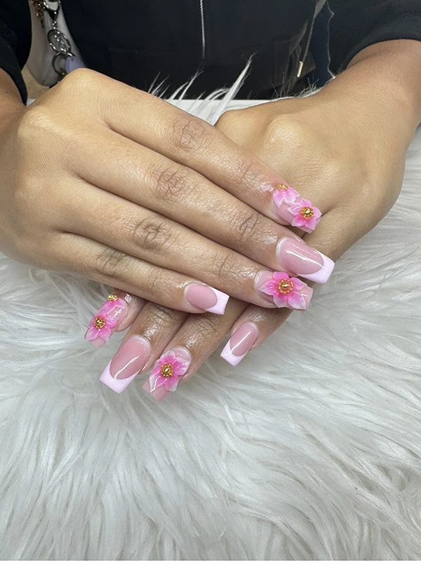 Pinky Nail Bar