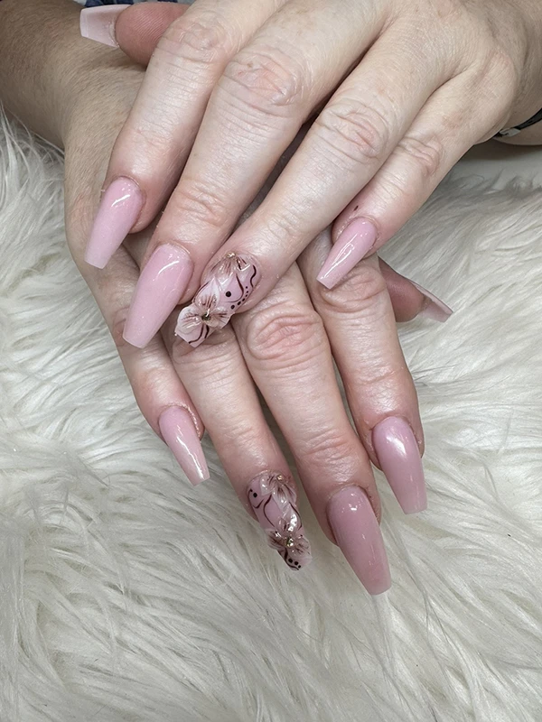 Pinky Nail Bar